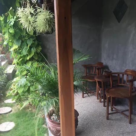 Watukarung Ristu Homestay Kalak Exterior photo