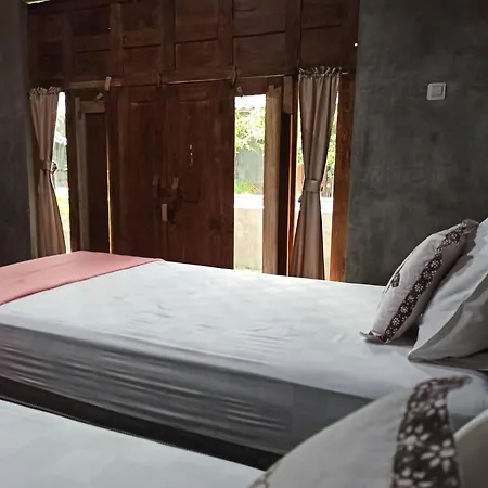 Watukarung Ristu Homestay Kalak Exterior photo