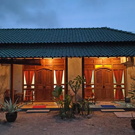 Watukarung Ristu Homestay Kalak Exterior photo