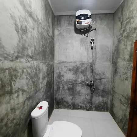 Watukarung Ristu Homestay Kalak Exterior photo
