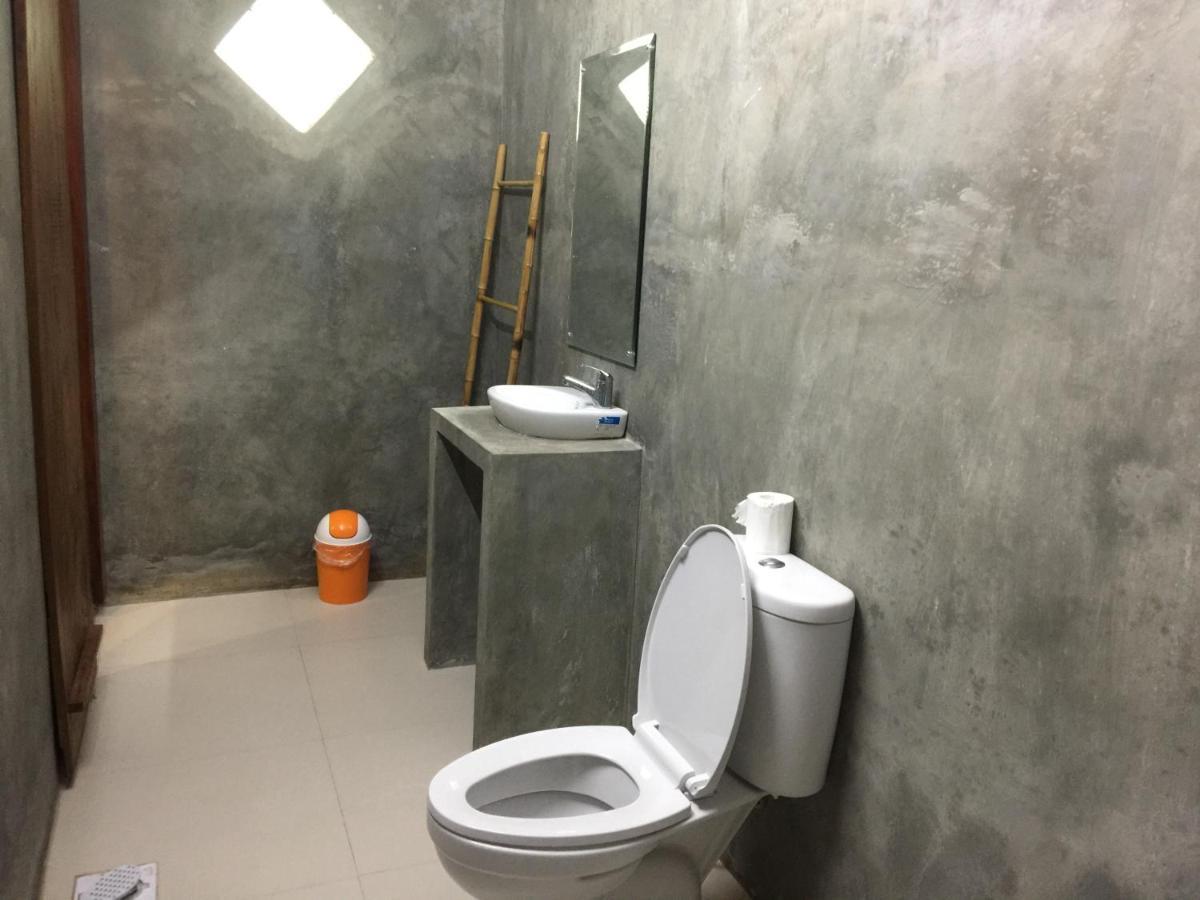 Watukarung Ristu Bed & Breakfast *